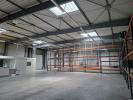 Location Local commercial Lons  957 m2