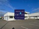 Location Commerce Estillac  255 m2