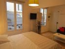 Location Appartement Paris-9eme-arrondissement  27 m2