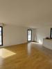 Location Appartement Issy-les-moulineaux  4 pieces 114 m2