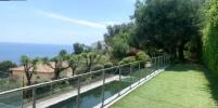 Location Maison Eze  5 pieces 321 m2