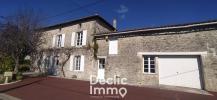 Vente Maison Champagne-mouton  4 pieces 166 m2