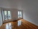 Location Appartement Paris-20eme-arrondissement  2 pieces 45 m2