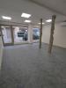 Location Local commercial Revel  2 pieces 60 m2