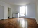 Location Appartement Paris-11eme-arrondissement  34 m2