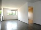 Location Appartement Paris-20eme-arrondissement  2 pieces 46 m2