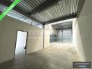 Location Local commercial Nimes  180 m2