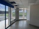 Location Local commercial Saint-pierre  565 m2