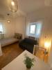 Location Appartement Paris-18eme-arrondissement  25 m2