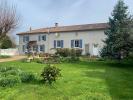 Vente Maison Chef-boutonne  7 pieces 215 m2