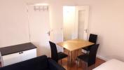 Location Appartement Paris-11eme-arrondissement  27 m2