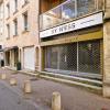 Location Local commercial Avignon 56 m2