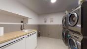 Location Appartement Paris-17eme-arrondissement  352 m2