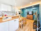 Location Appartement Paris-10eme-arrondissement  3 pieces 50 m2