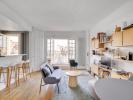 Location Appartement Paris-18eme-arrondissement 2 pieces 44 m2