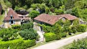 Vente Maison Eyzies 8 pieces 244 m2