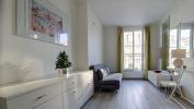 Location Appartement Paris-9eme-arrondissement  2 pieces 29 m2