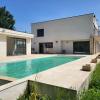 Vente Maison Sernhac  7 pieces 223 m2