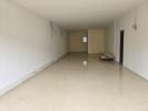 Location Local commercial Etang-sale  144 m2