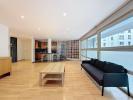 Location Appartement Lyon-7eme-arrondissement  4 pieces 117 m2