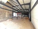 Location Commerce Crau  46 m2