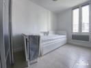 Location Appartement Paris-18eme-arrondissement  11 m2