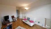 Location Appartement Paris-19eme-arrondissement  2 pieces 46 m2