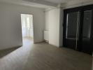 Location Commerce Vaulx-en-velin  81 m2