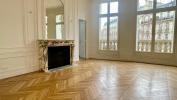 Location Appartement Paris-8eme-arrondissement 5 pieces 187 m2