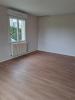 Location Appartement Villeloin-coulange  4 pieces 83 m2
