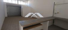 Location Commerce Saint-louis  75 m2