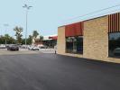 Location Local commercial Grignan  100 m2