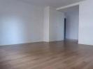 Location Appartement Suresnes  2 pieces 30 m2