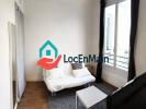 Location Appartement Paris-18eme-arrondissement  19 m2