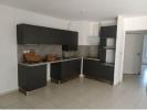 Location Appartement Robion  3 pieces 67 m2