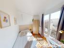Location Appartement Paris-18eme-arrondissement  10 m2