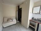 Location Appartement Paris-17eme-arrondissement  10 m2