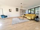 Location Appartement Villejuif  5 pieces 207 m2
