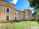 Vente Prestige Uzes  15 pieces 480 m2