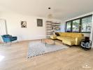 Location Appartement Villejuif  5 pieces 207 m2
