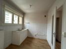 Location Appartement Saint-sauveur-en-puisaye  3 pieces 61 m2