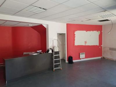 Location Local commercial FOUGERES 35300