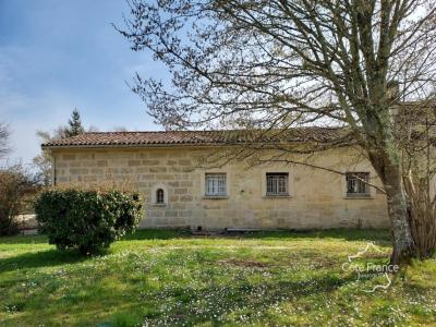 Vente Maison 8 pices PETIT-PALAIS-ET-CORNEMPS 33570