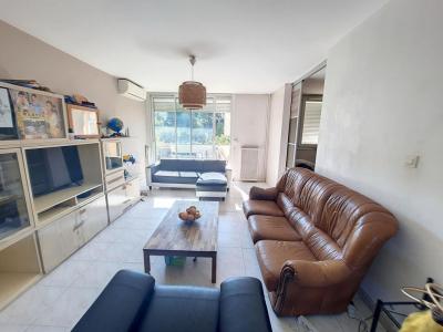 Vente Appartement 4 pices MARSEILLE-10EME-ARRONDISSEMENT 13010