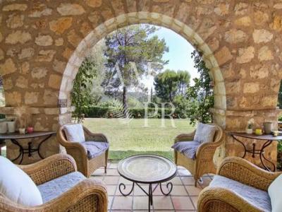 Location vacances Maison 5 pices TOURRETTES-SUR-LOUP 06140