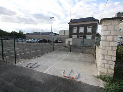 Location Parking BOURGES 18000