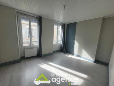 Location Appartement 3 pices VIERZON 18100