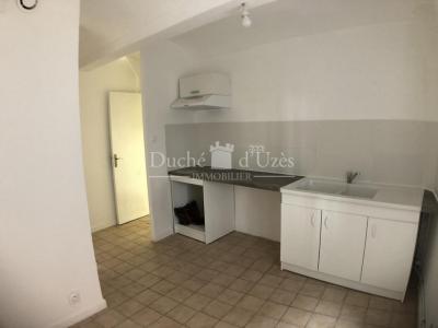 Location Appartement 3 pices BESSEGES 30160