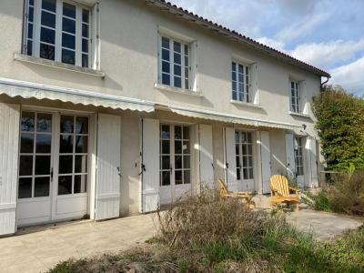 Vente Maison 7 pices NANTEUIL-EN-VALLEE 16700