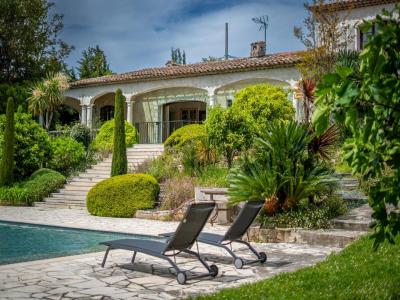 Vente Prestige MOUGINS 06250